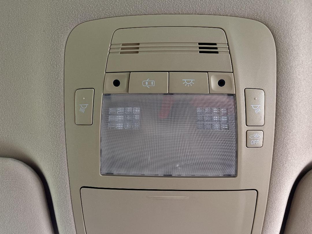 Photo '36' of Toyota Crown