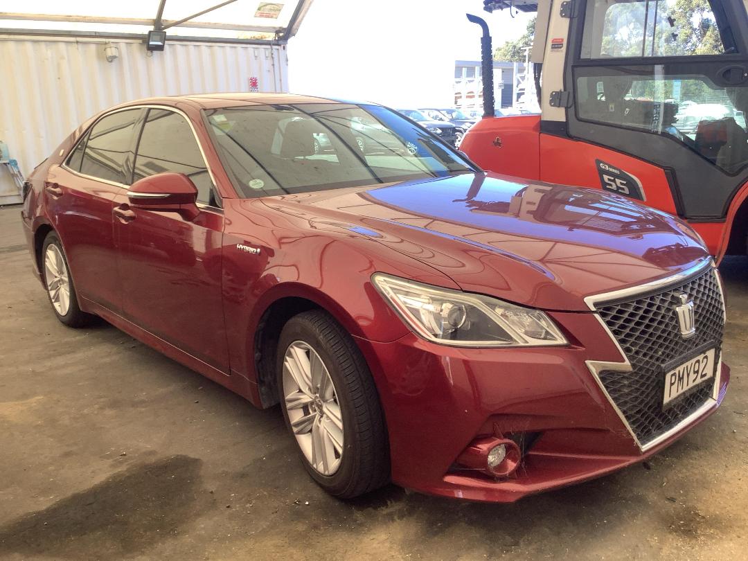 Photo '3' of Toyota Crown Photo '3' of Toyota Crown