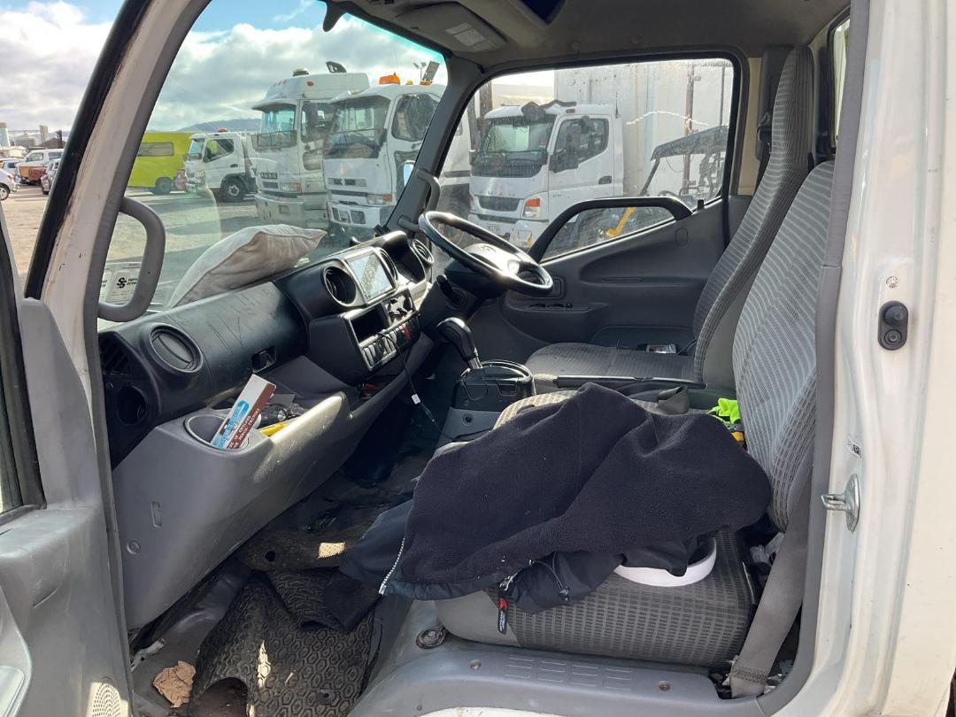 Photo '15' of Toyota Dyna Box Body