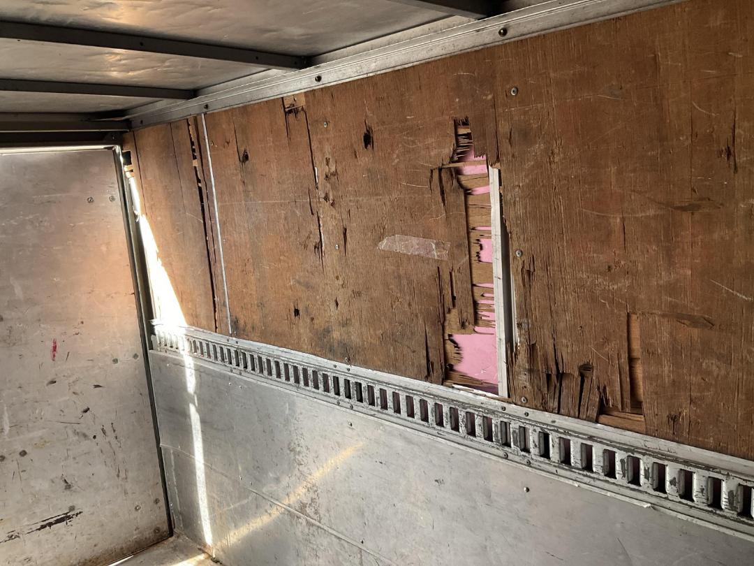 Photo '29' of Toyota Dyna Box Body