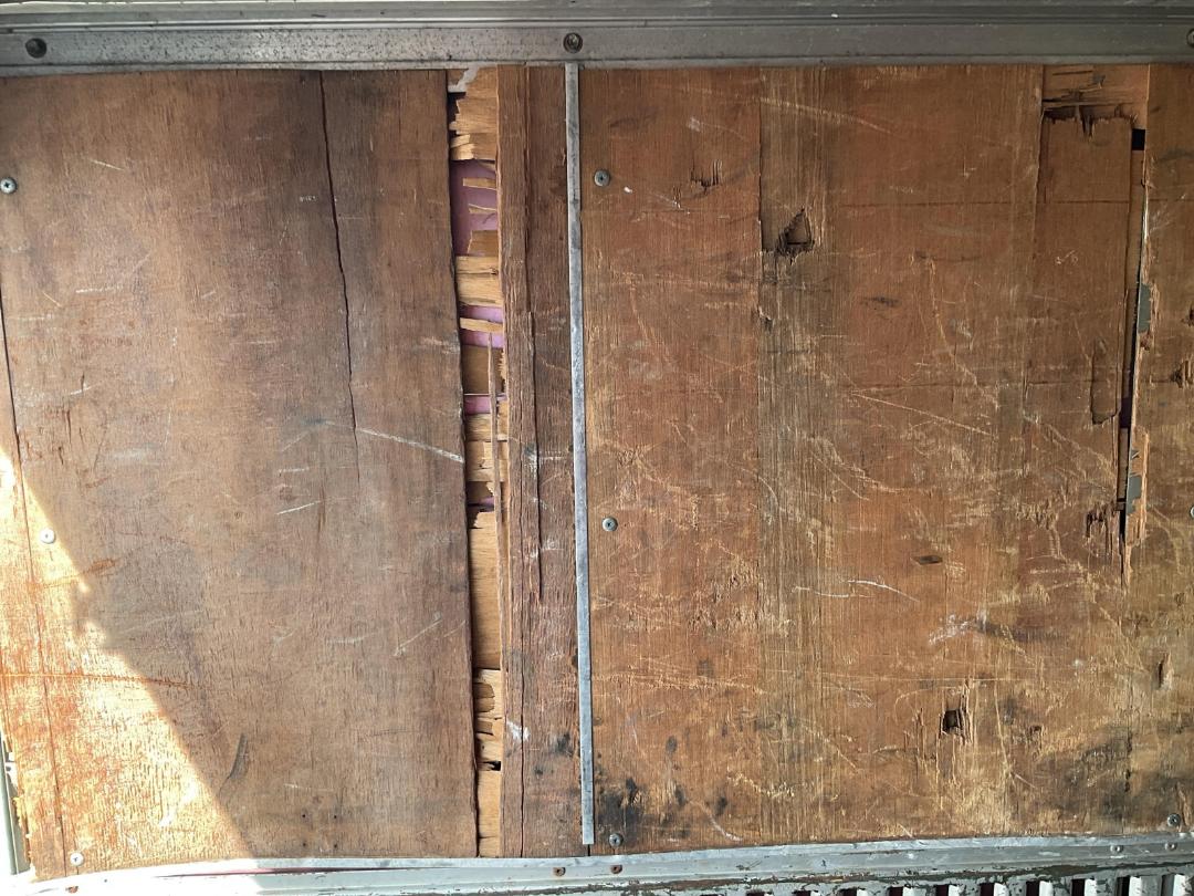 Photo '24' of Toyota Dyna Box Body