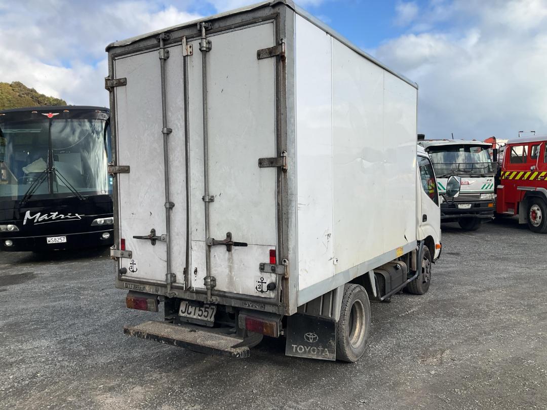 Photo '4' of Toyota Dyna Box Body