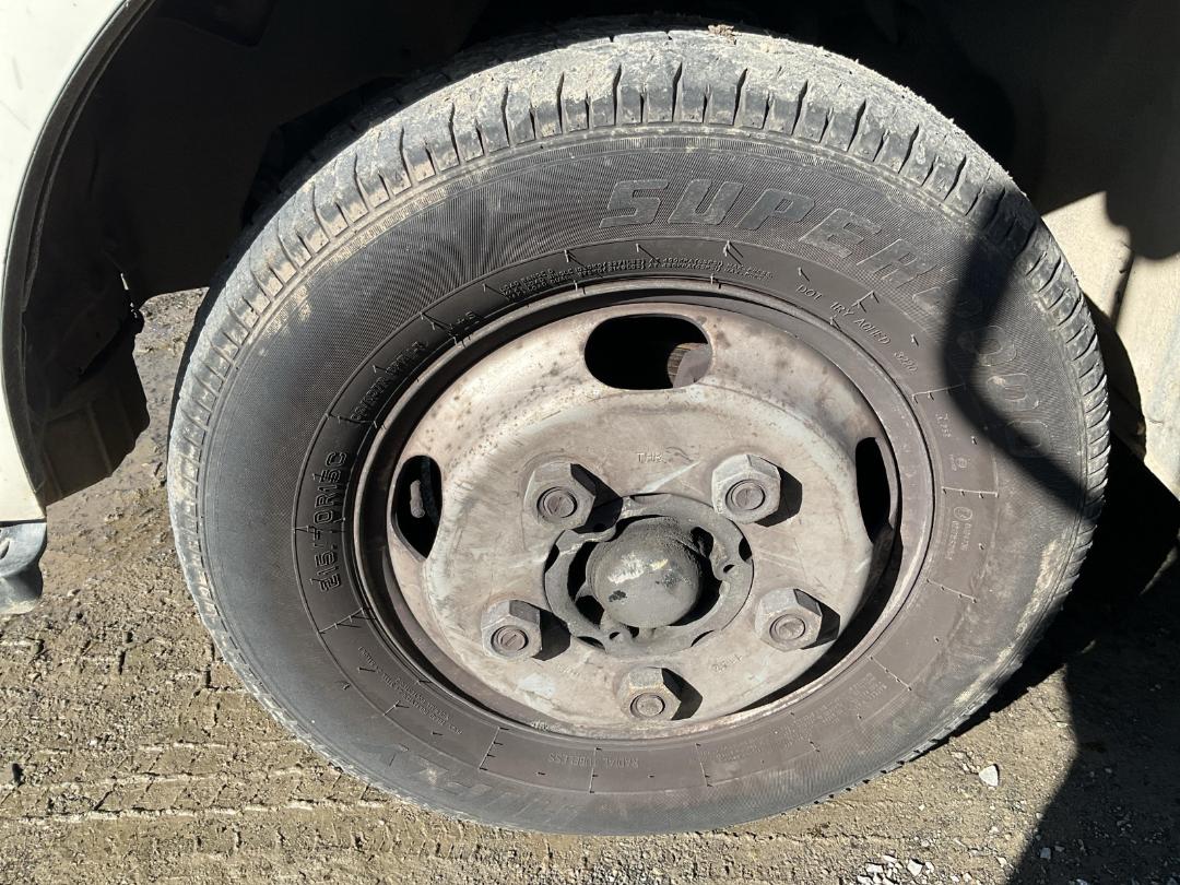 Photo '39' of Toyota Dyna Box Body