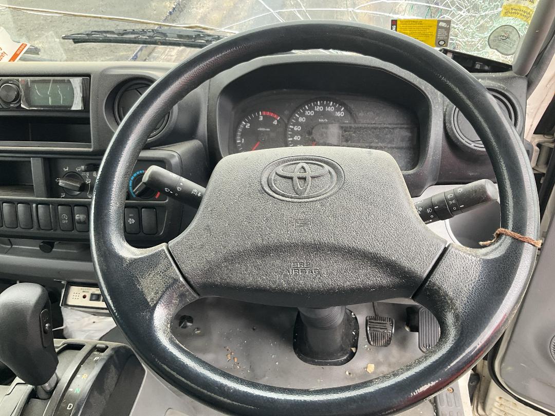 Photo '13' of Toyota Dyna BOX BODY Box Body