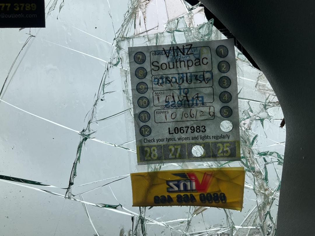 Photo '24' of Toyota Dyna BOX BODY Box Body