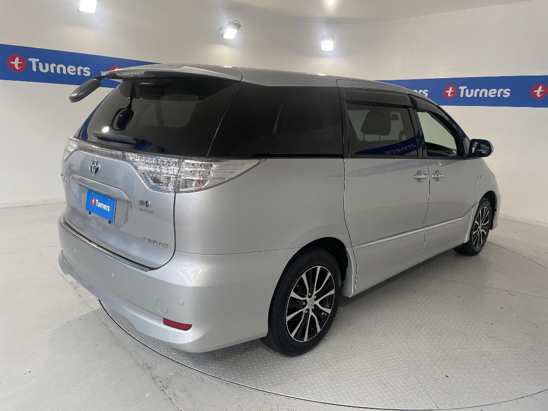 Photo '7' of Toyota Estima