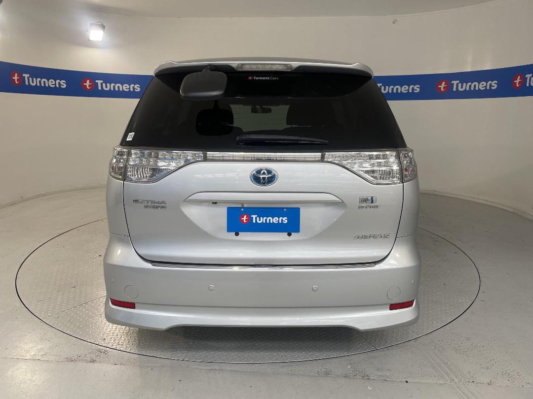 Photo '6' of Toyota Estima