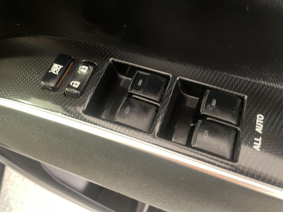 Photo '23' of Toyota Estima