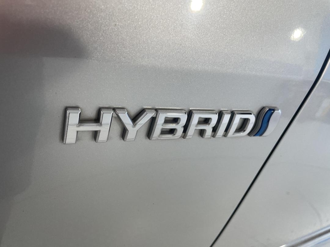 Photo '32' of Toyota Estima