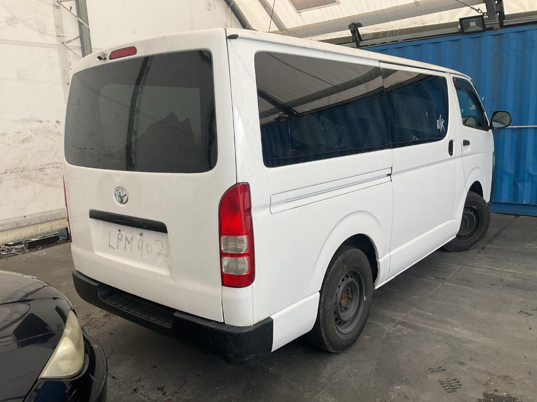 Photo '4' of Toyota Hiace Photo '4' of Toyota Hiace