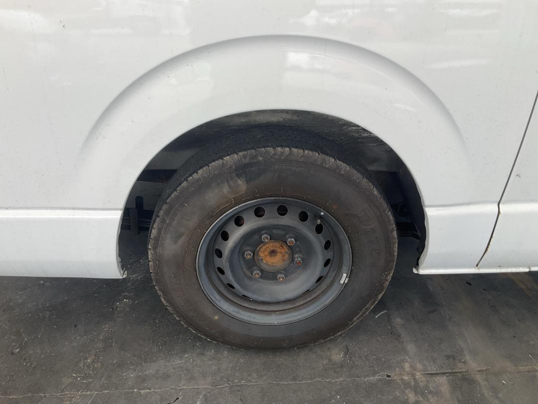 Photo '5' of Toyota Hiace Photo '5' of Toyota Hiace