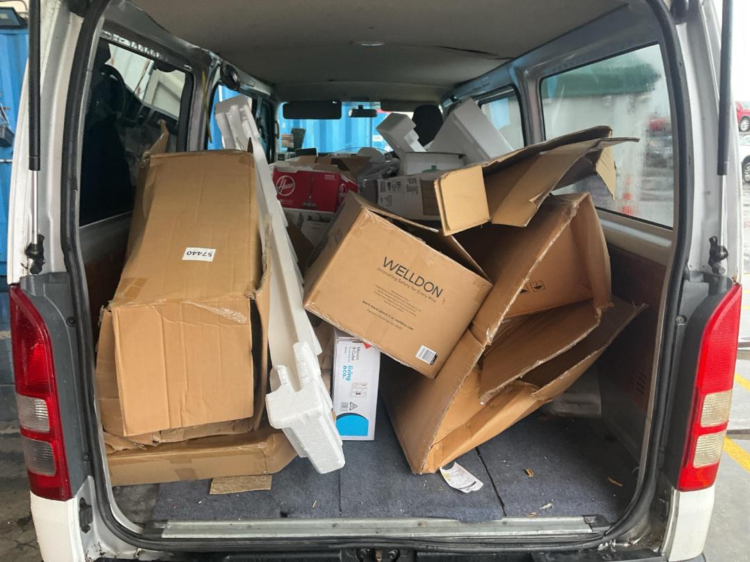 Photo '15' of Toyota Hiace Photo '15' of Toyota Hiace