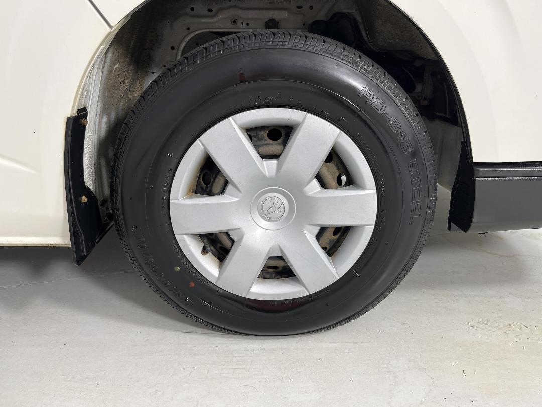 Photo '9' of Toyota Hiace Photo '9' of Toyota Hiace