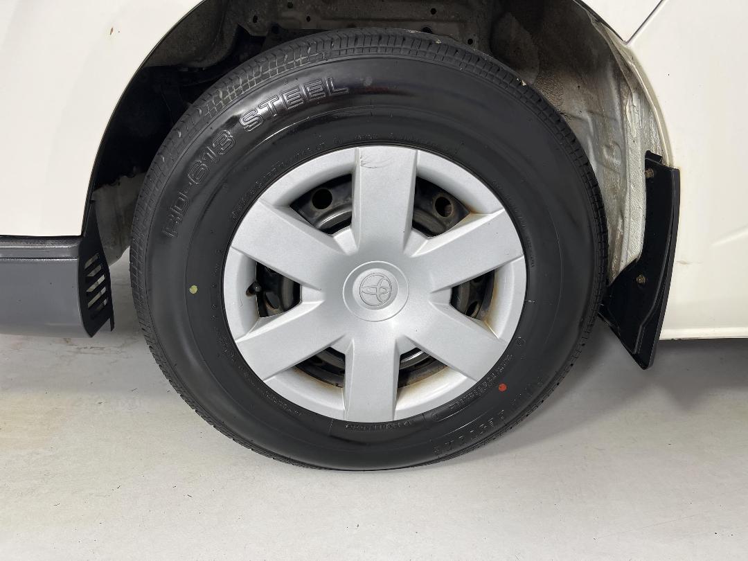 Photo '10' of Toyota Hiace Photo '10' of Toyota Hiace