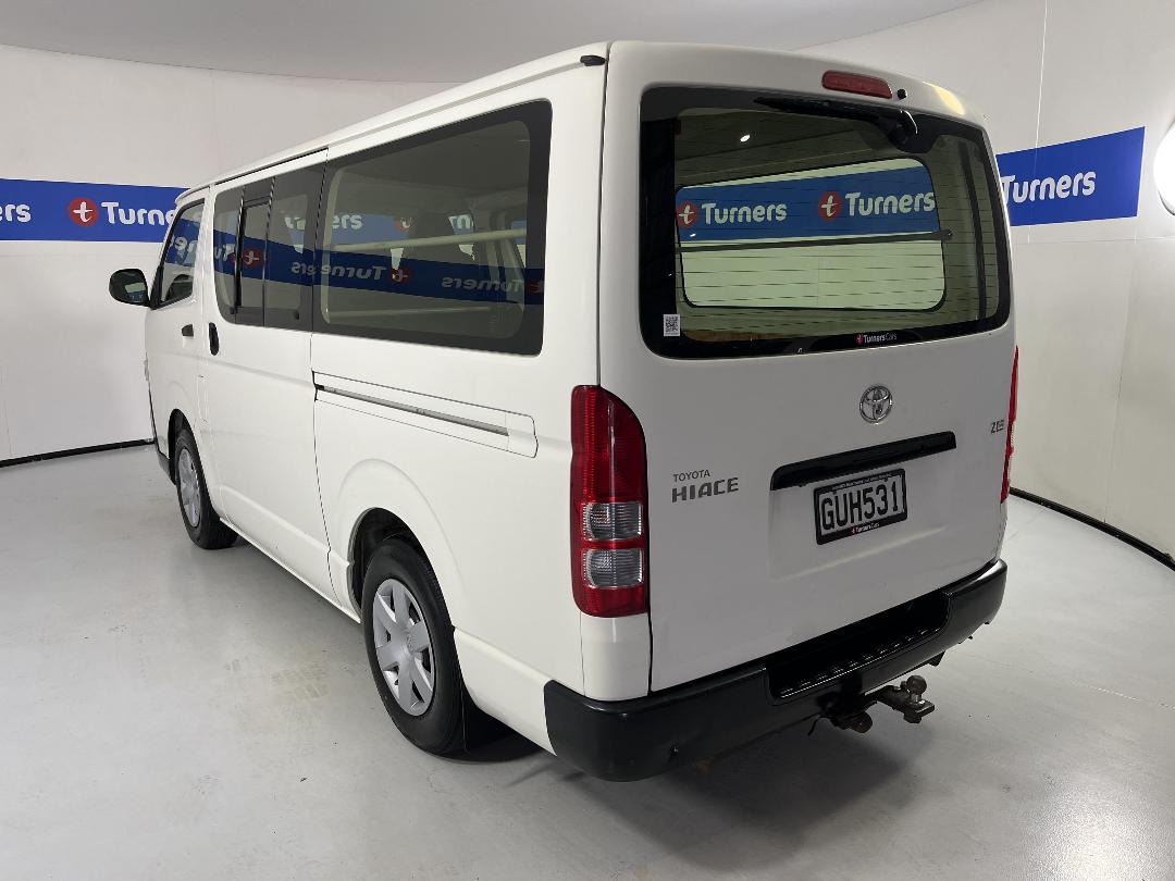 Photo '5' of Toyota Hiace Photo '5' of Toyota Hiace