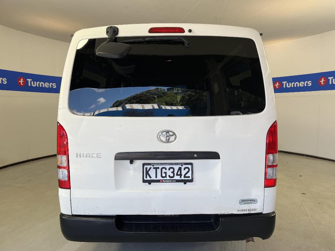 Photo '6' of Toyota Hiace Photo '6' of Toyota Hiace