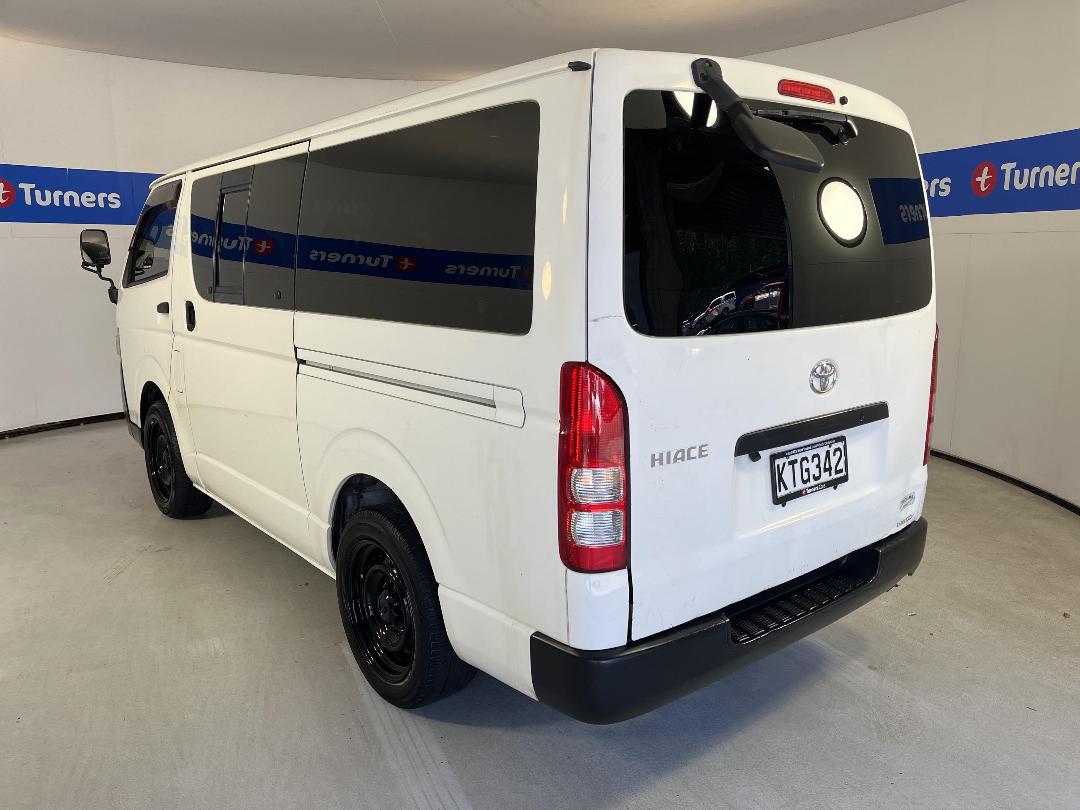 Photo '5' of Toyota Hiace Photo '5' of Toyota Hiace