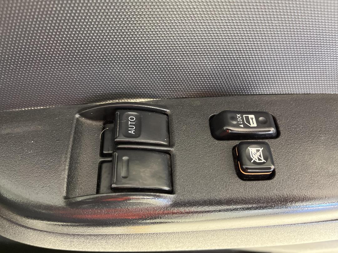 Photo '23' of Toyota Hiace Photo '23' of Toyota Hiace