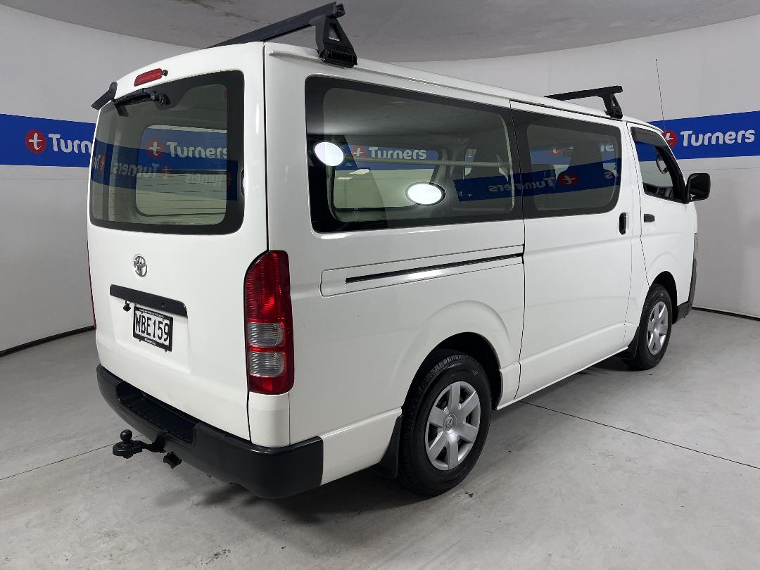 Photo '7' of Toyota Hiace