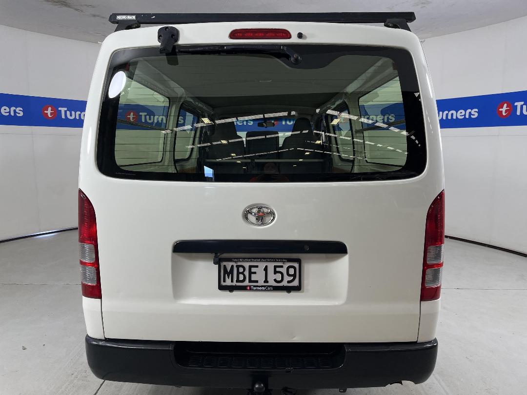 Photo '6' of Toyota Hiace