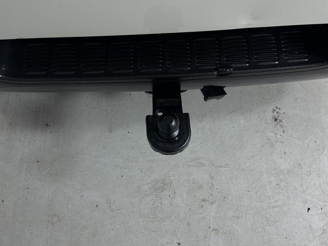 Photo '24' of Toyota Hiace