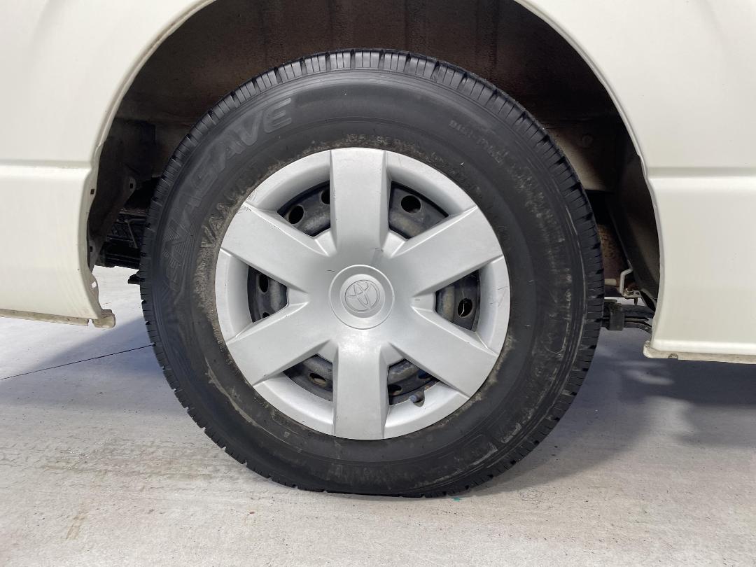 Photo '12' of Toyota Hiace Photo '12' of Toyota Hiace