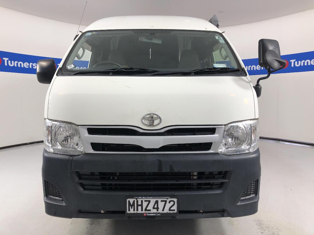 Photo '2' of Toyota Hiace