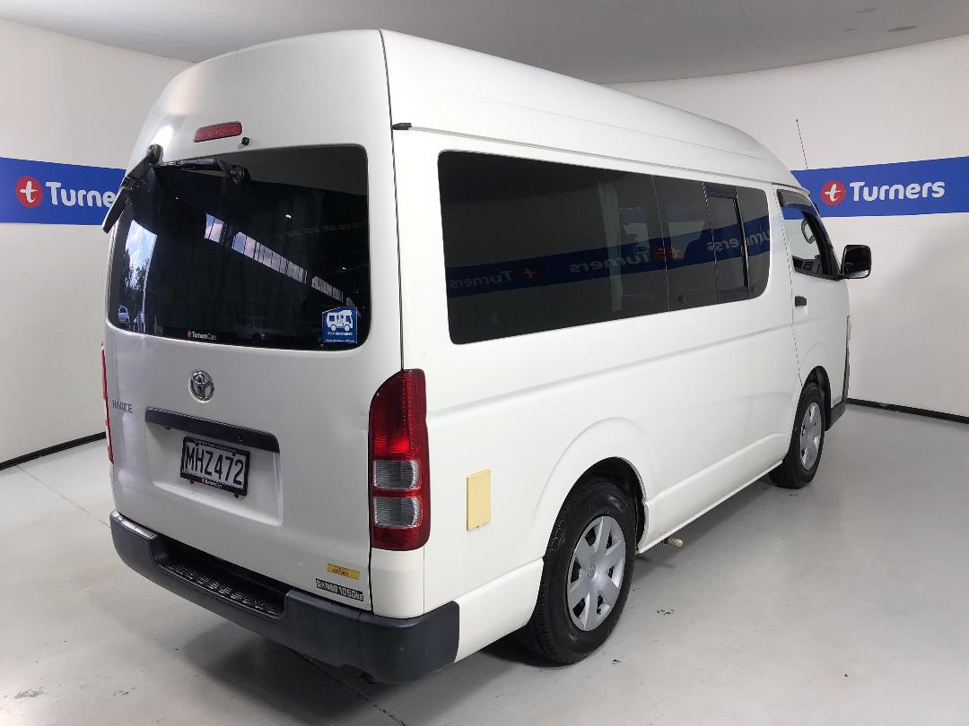 Photo '7' of Toyota Hiace