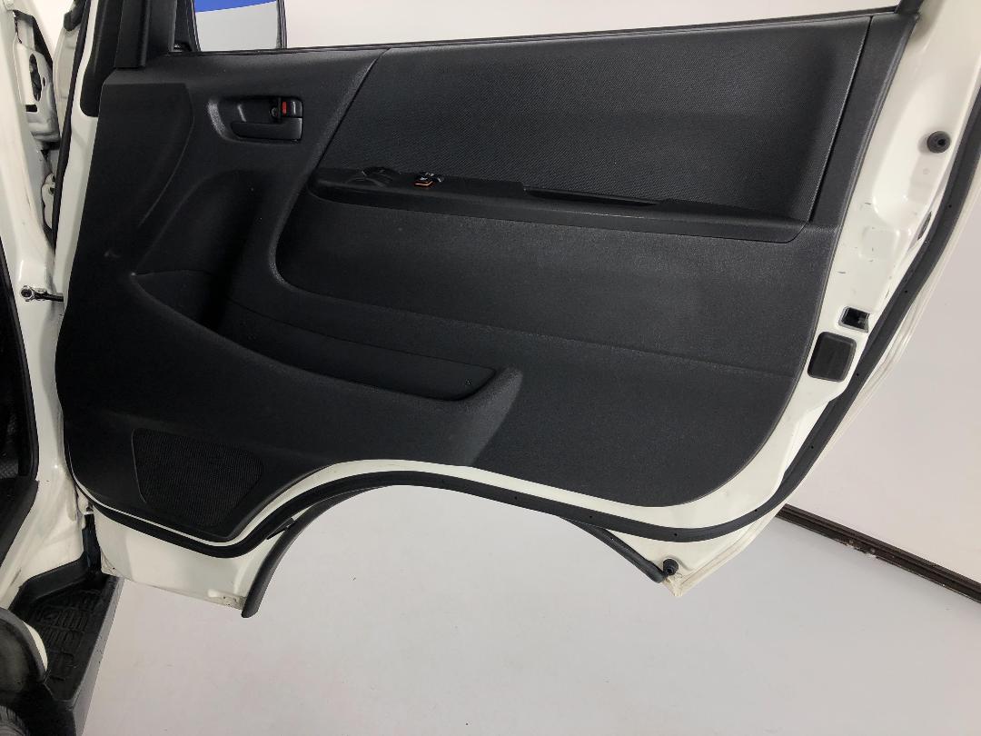 Photo '15' of Toyota Hiace