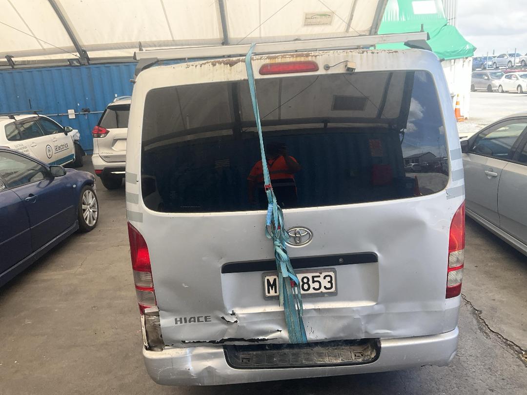 Photo '11' of Toyota Hiace Photo '11' of Toyota Hiace