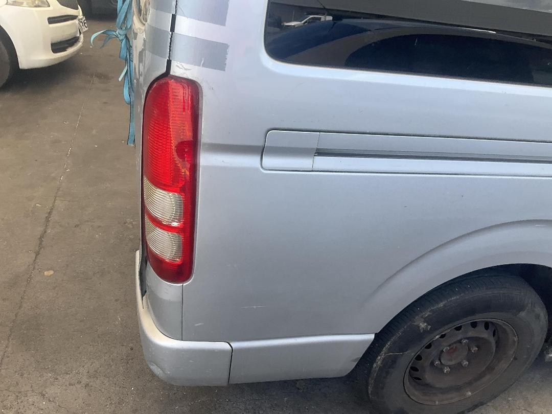 Photo '14' of Toyota Hiace Photo '14' of Toyota Hiace