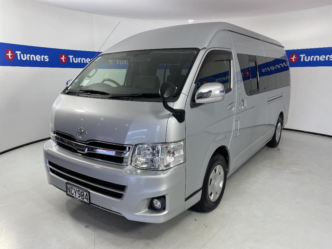 Photo '4' of Toyota Hiace