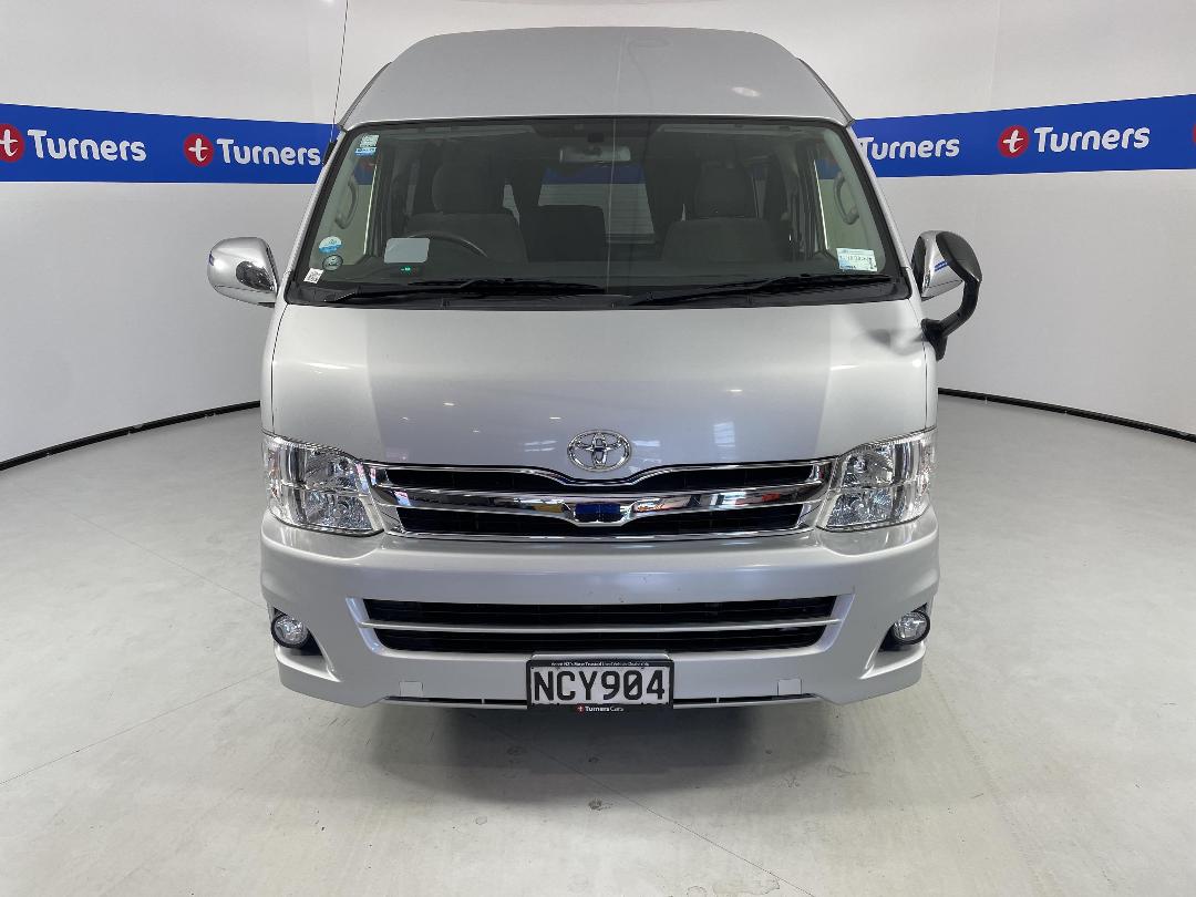 Photo '2' of Toyota Hiace