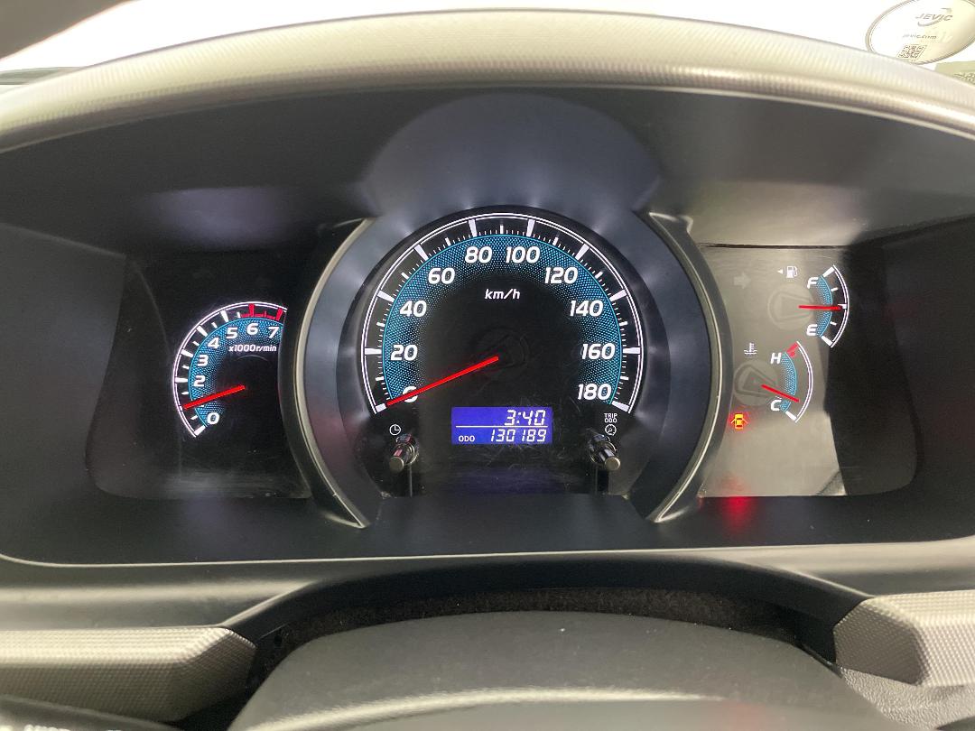 Photo '20' of Toyota Hiace