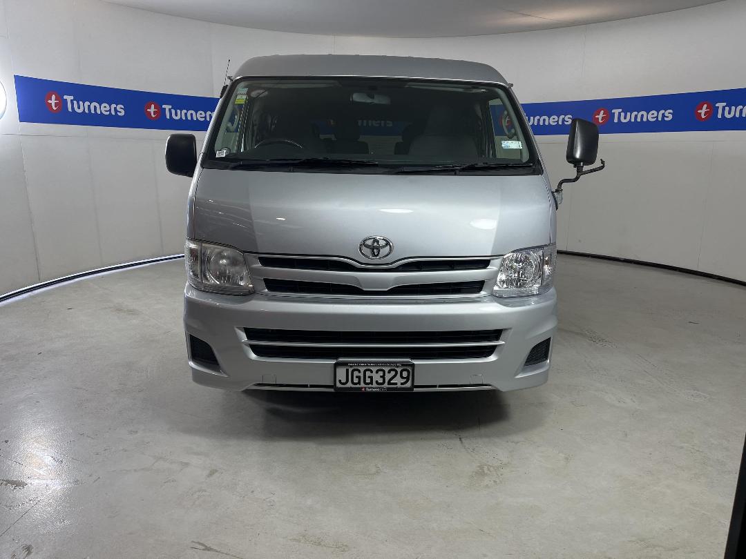 Photo '2' of Toyota Hiace