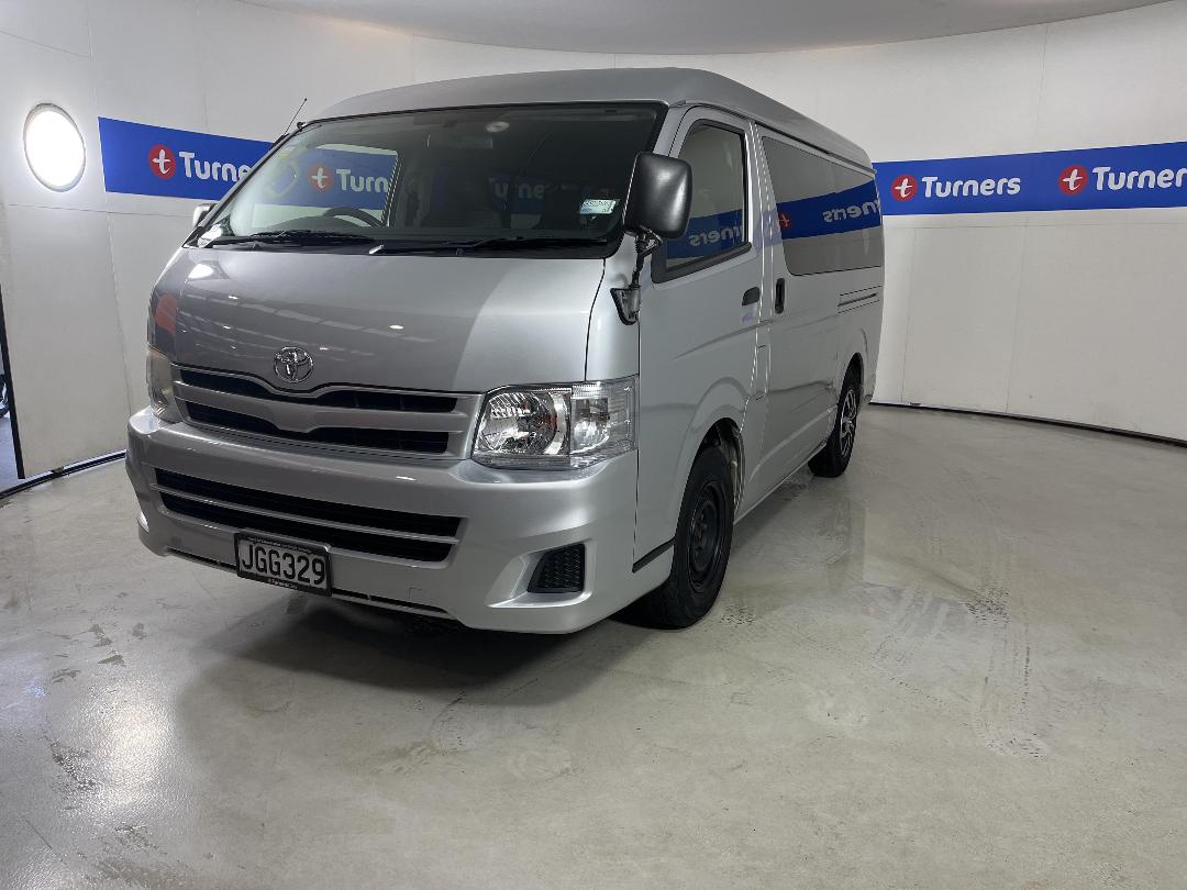 Photo '4' of Toyota Hiace