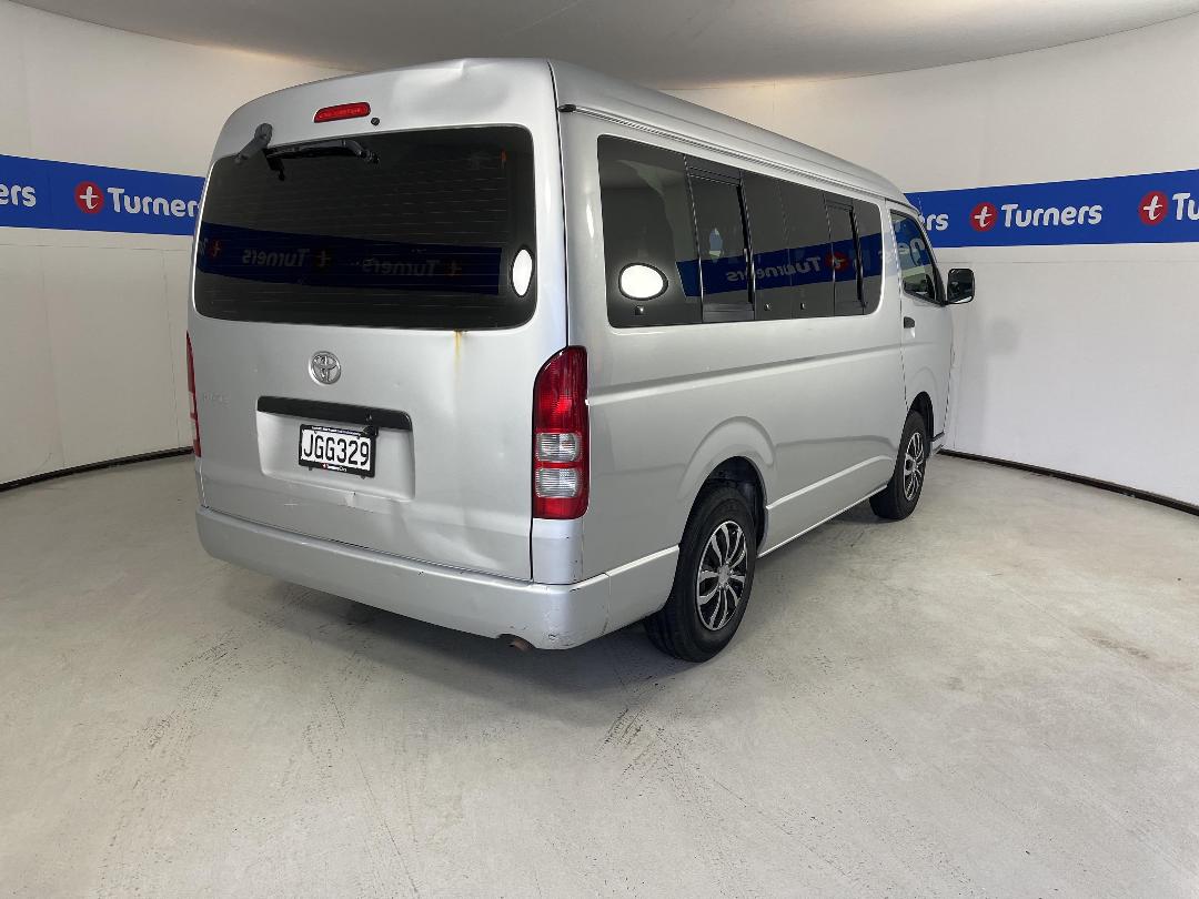 Photo '7' of Toyota Hiace