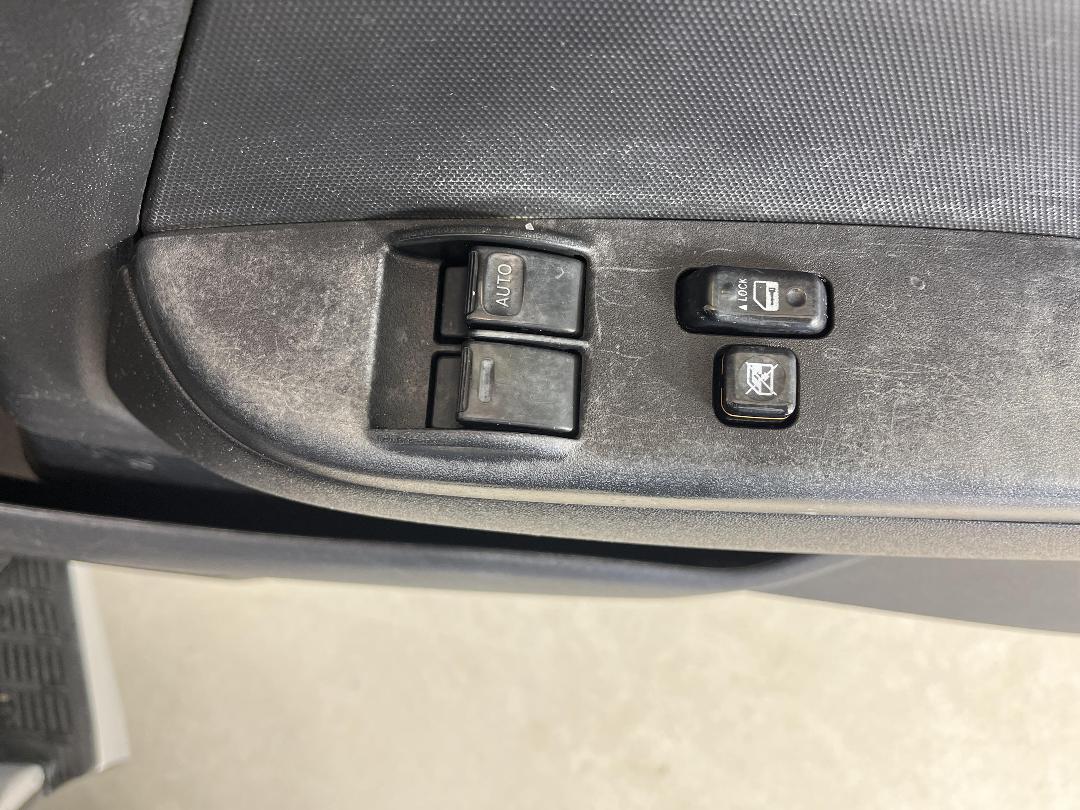 Photo '23' of Toyota Hiace