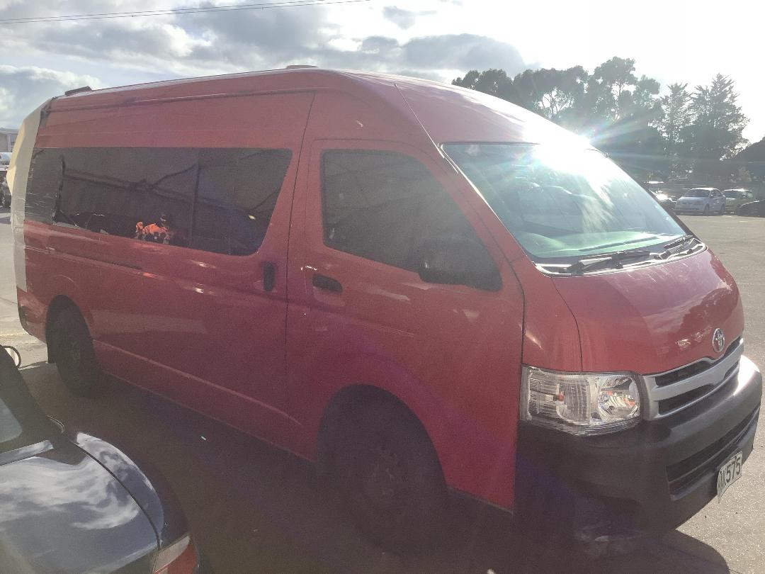 Photo '2' of Toyota Hiace ZX TD Photo '2' of Toyota Hiace ZX TD