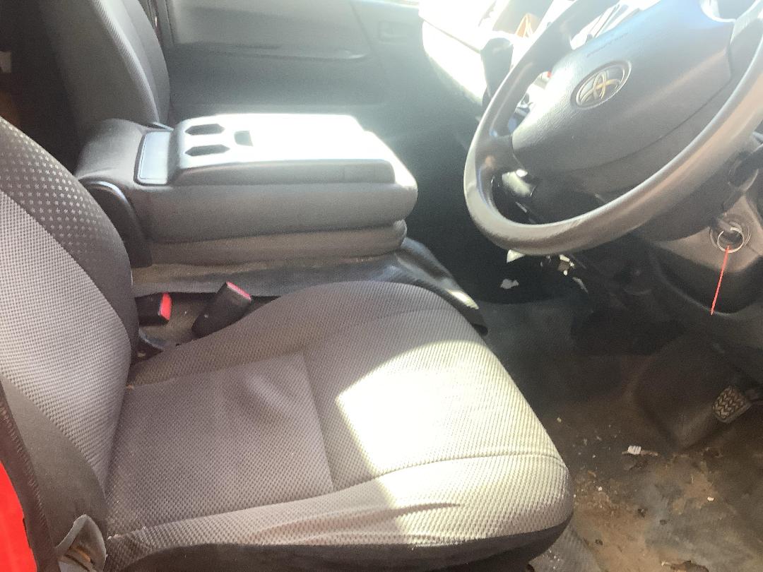 Photo '11' of Toyota Hiace ZX TD Photo '11' of Toyota Hiace ZX TD