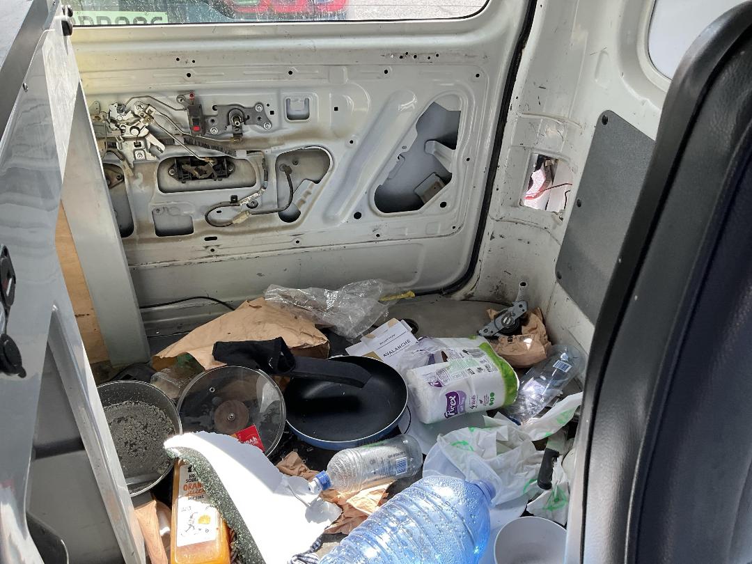 Photo '9' of Toyota Hiace Motorhome