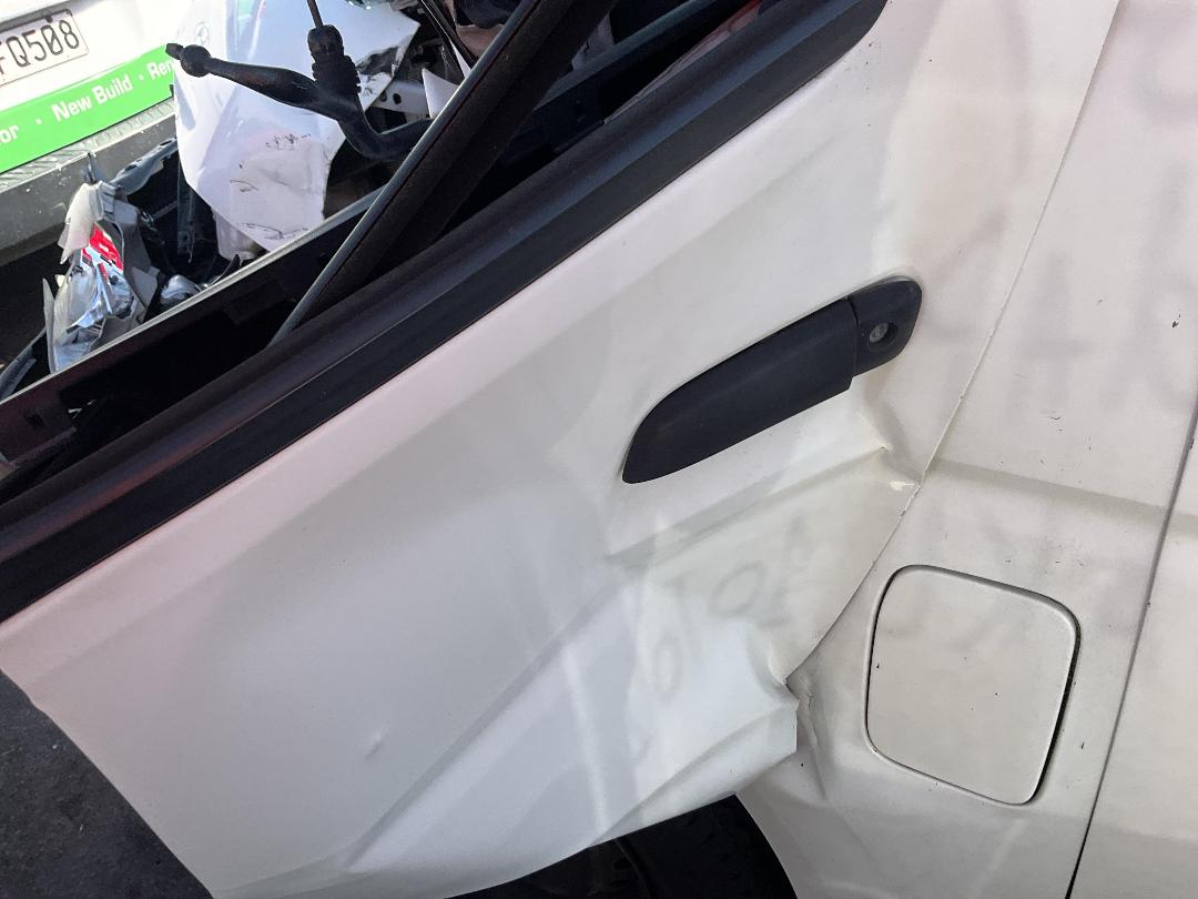 Photo '10' of Toyota Hiace