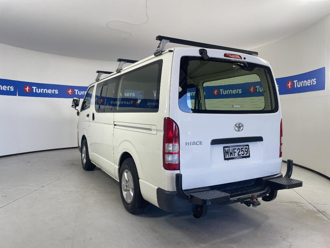 Photo '5' of Toyota Hiace