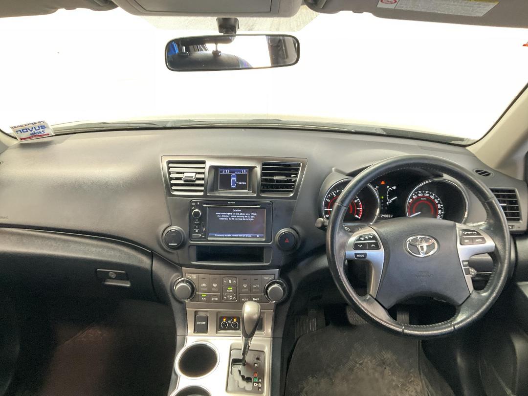 Photo '17' of Toyota Highlander