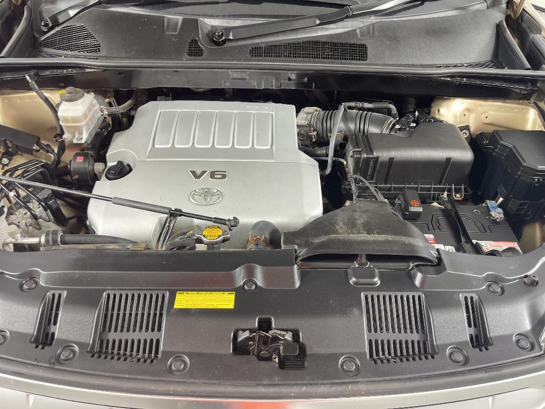 Photo '13' of Toyota Highlander