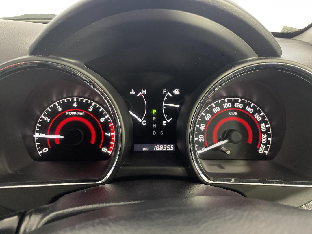 Photo '21' of Toyota Highlander