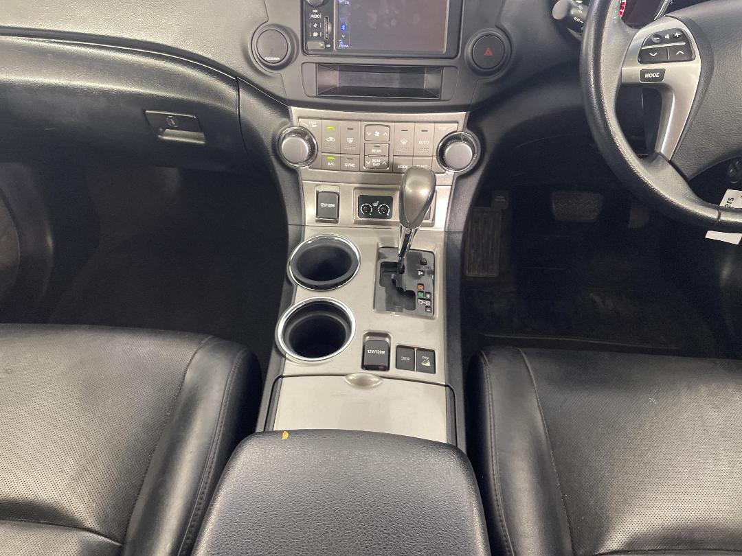 Photo '18' of Toyota Highlander