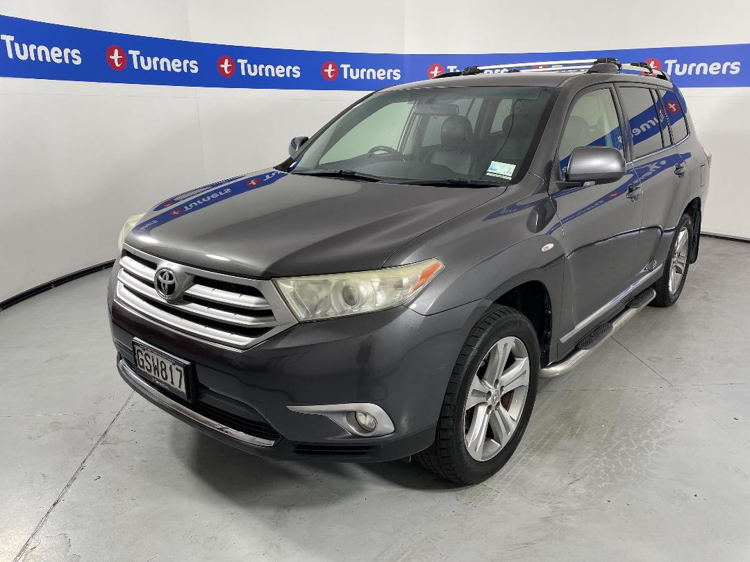 Photo '4' of Toyota Highlander Photo '4' of Toyota Highlander