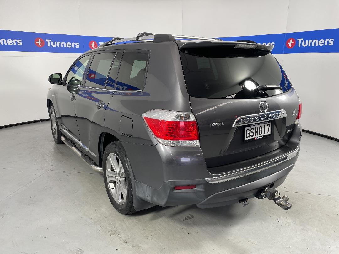 Photo '5' of Toyota Highlander Photo '5' of Toyota Highlander