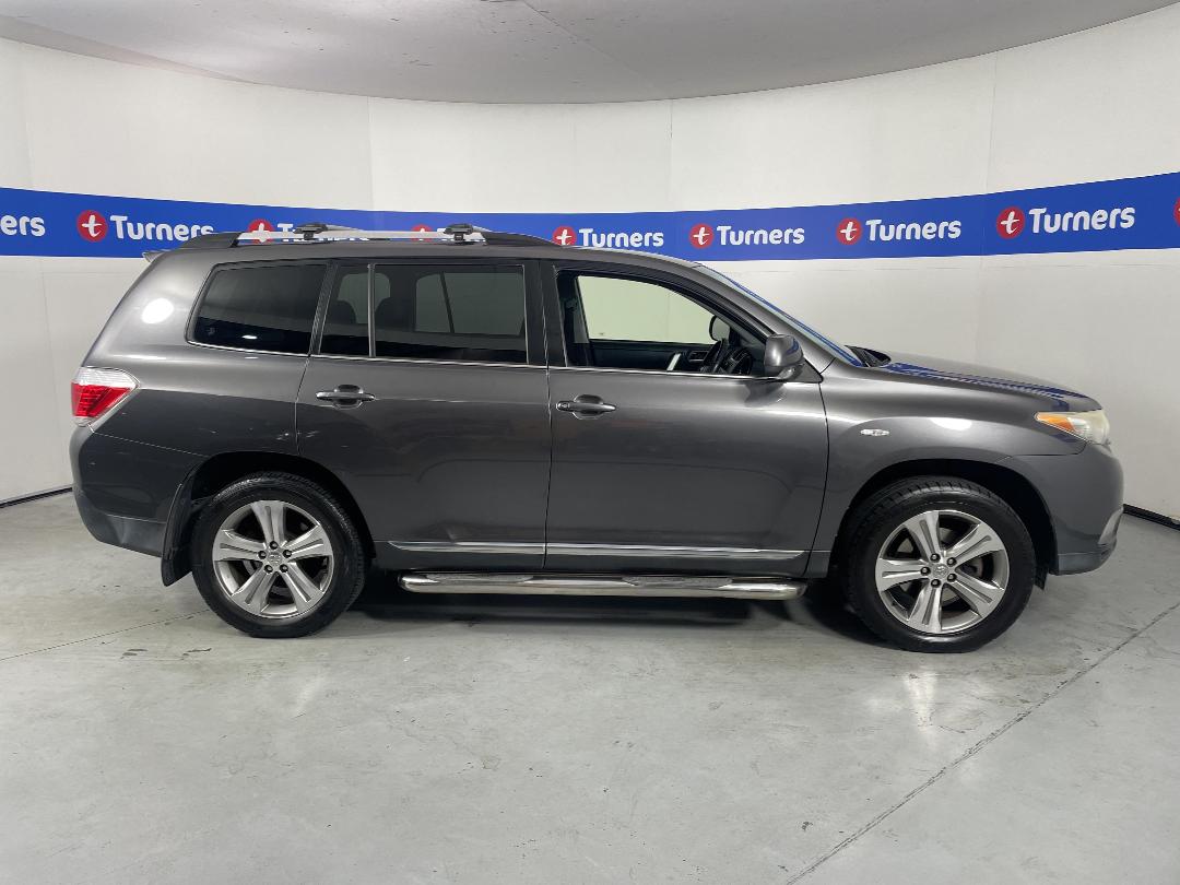 Photo '24' of Toyota Highlander Photo '24' of Toyota Highlander